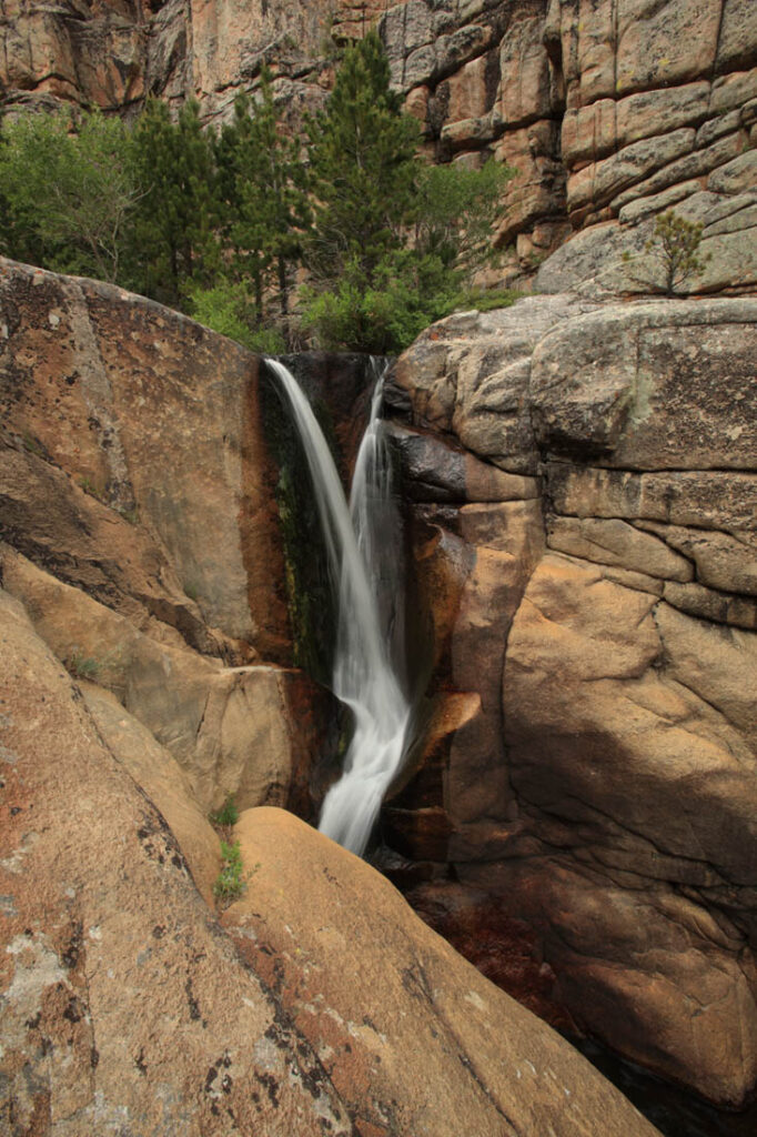 Waterfall Douglas, Wyoming